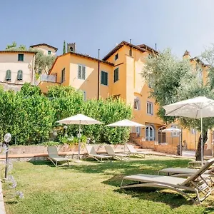 Holiday Il Borgo Degli Agrumi Uzzano